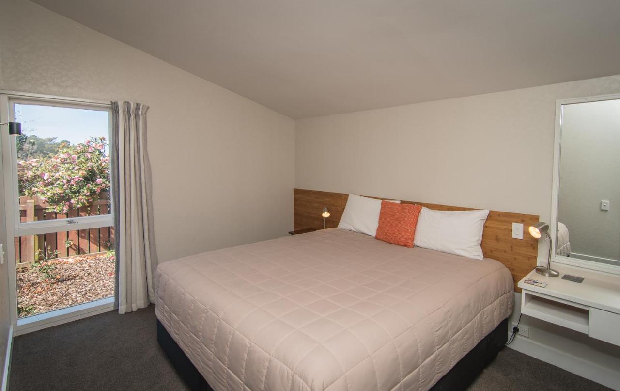Cedar Lodge Motel Timaru Extérieur photo