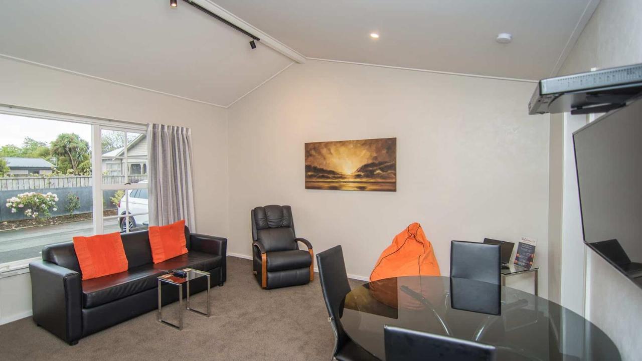 Cedar Lodge Motel Timaru Extérieur photo