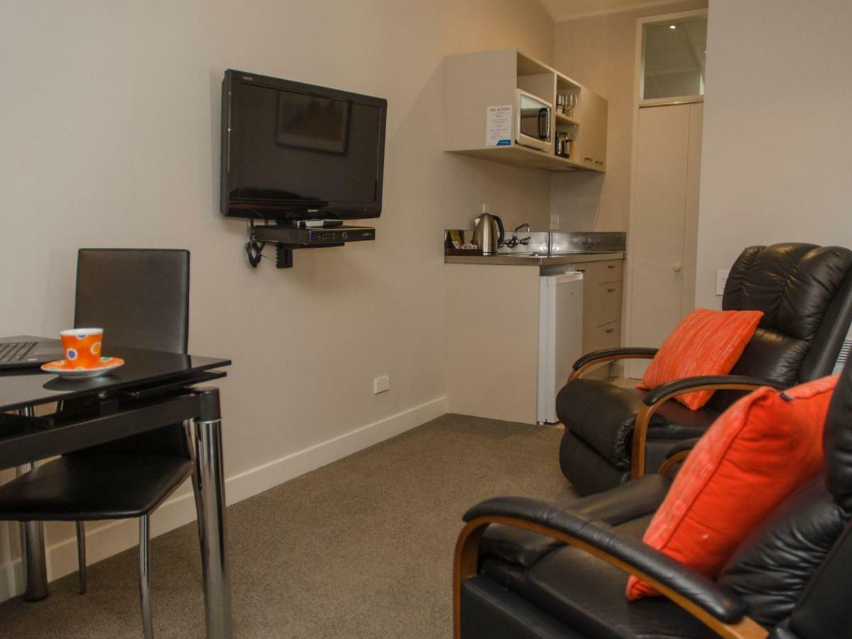 Cedar Lodge Motel Timaru Extérieur photo