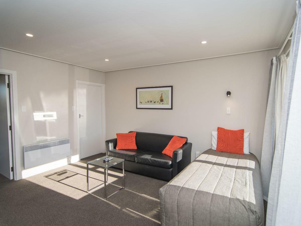 Cedar Lodge Motel Timaru Extérieur photo